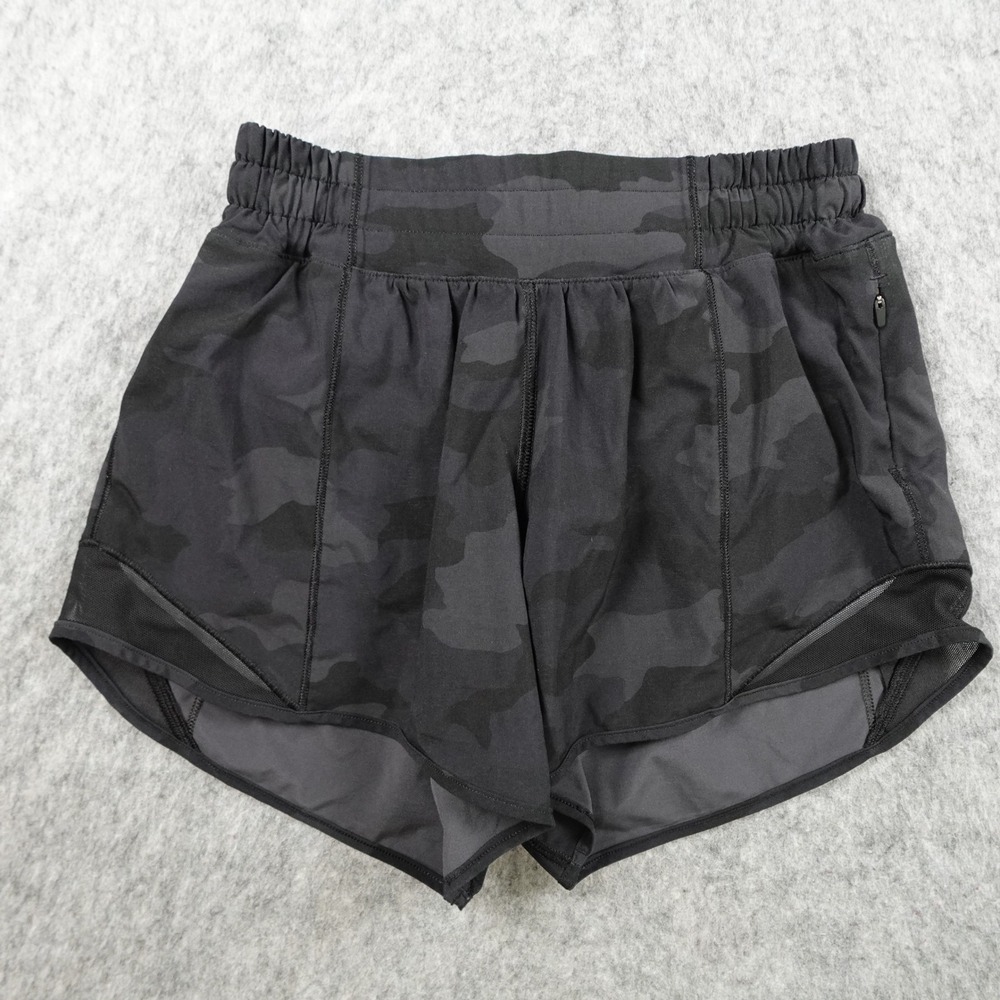 Lululemon Shorts Women 2 Black Camo Hotty Hot Long 4" Low Rise Run Athletic Gym